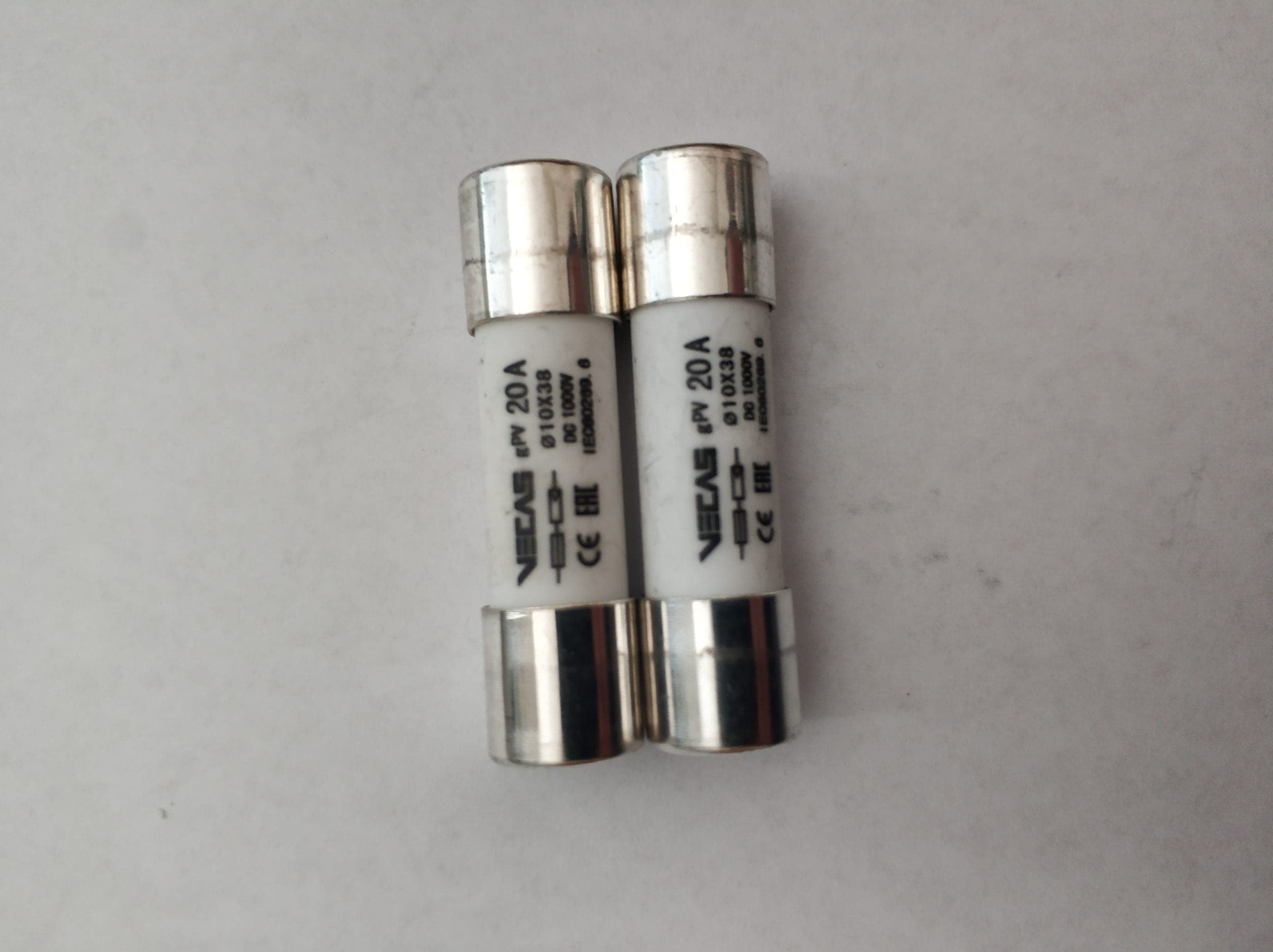 Предохранитель DC 1000V 20A 10×38